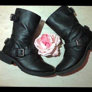 Big Girls Biker Boots - Size 4